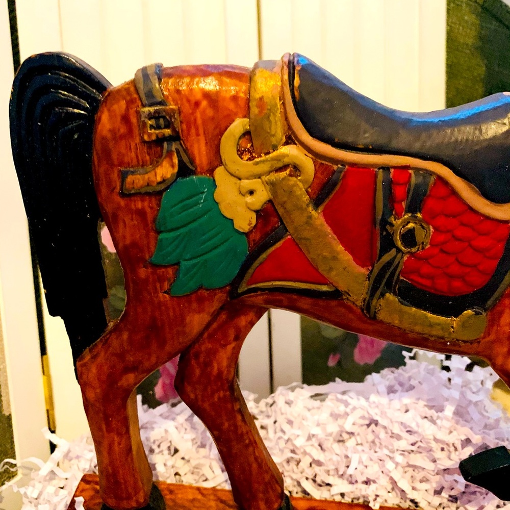 Vintage Wood carved painted Horse - Picture 5 of 12